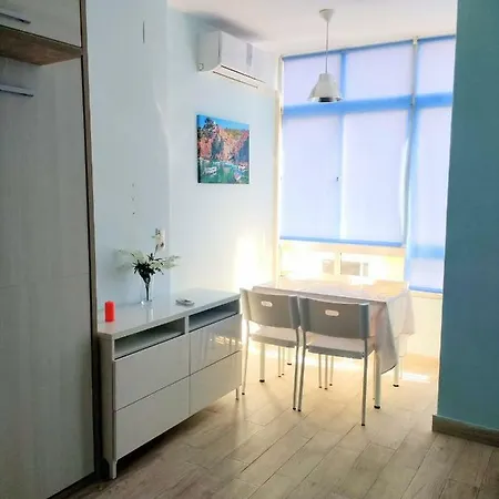 Edificio Centro Torre 2 Estudio 223 公寓 *