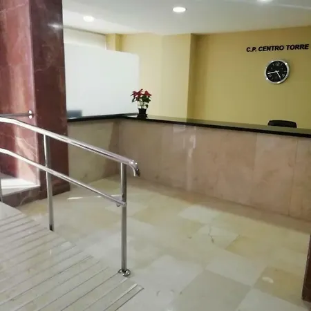 Edificio Centro Torre 2 Estudio 223 公寓 托雷莫利诺斯